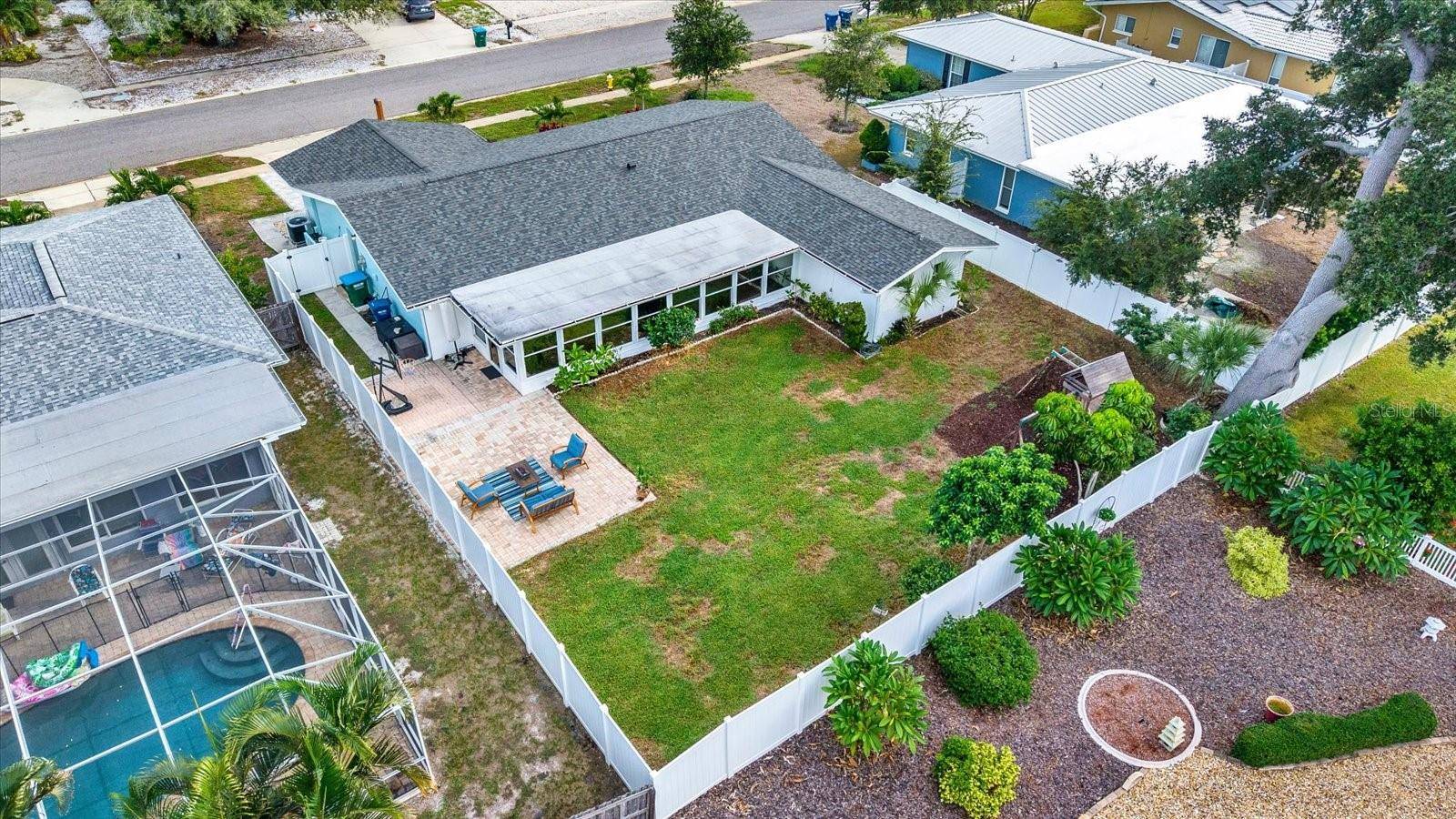 14380 PASSAGE WAY, Seminole, FL 33776