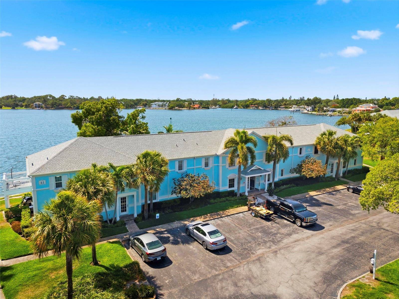 5107 SALMON DR SE #C, St Petersburg, FL 33705