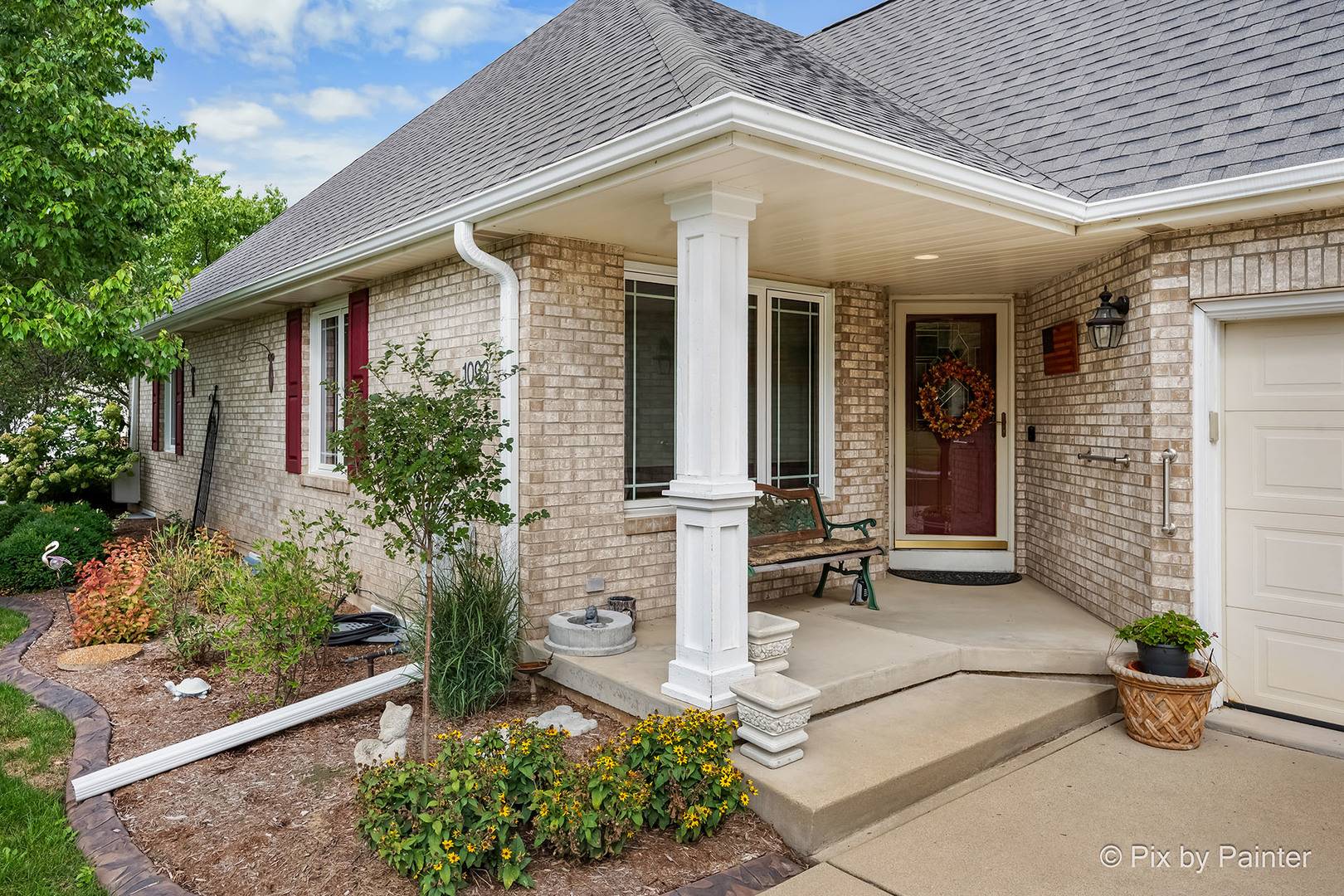 1093 First ST, Batavia, IL 60510