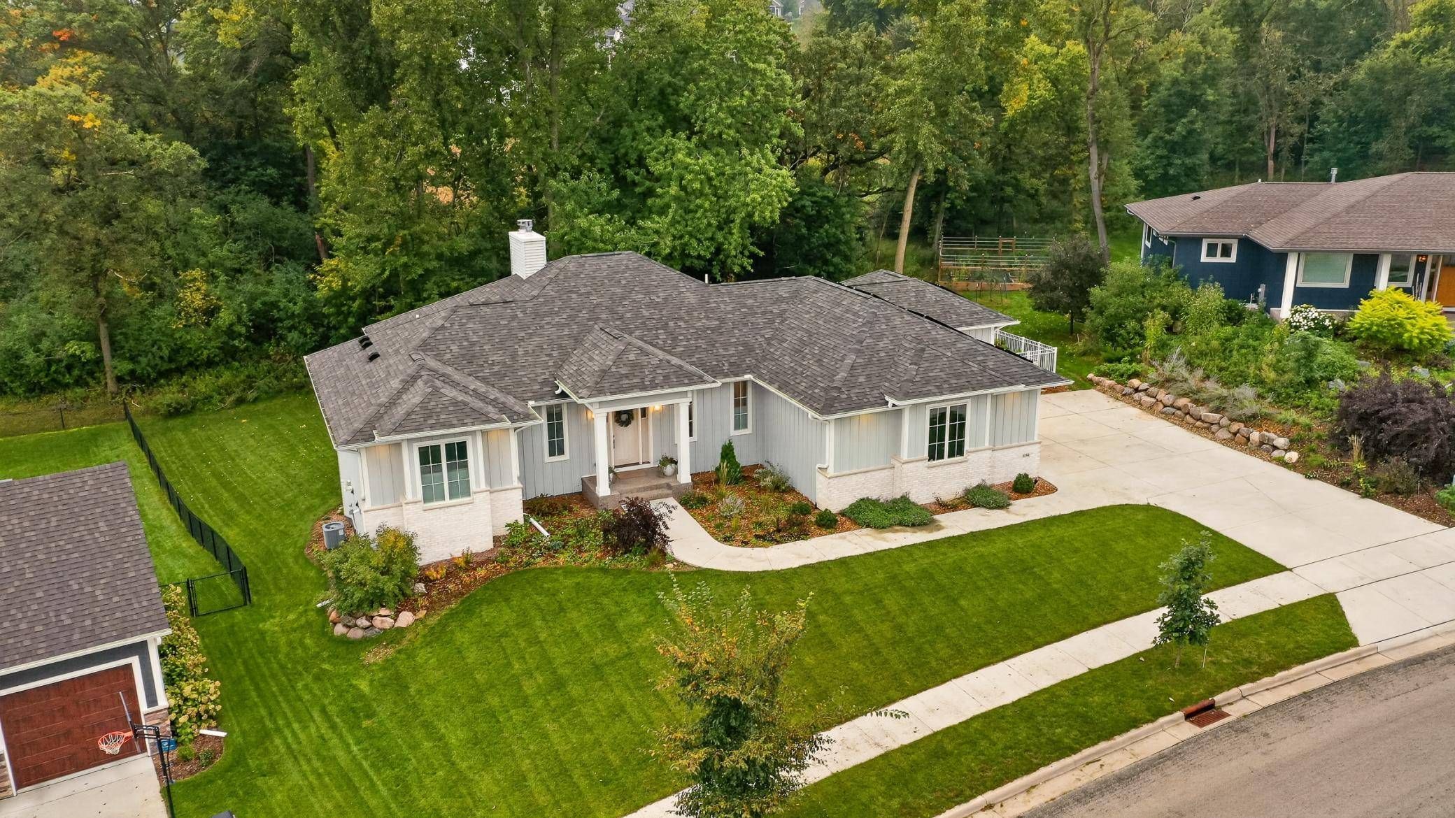 4184 Stone Point DR NE, Rochester, MN 55906
