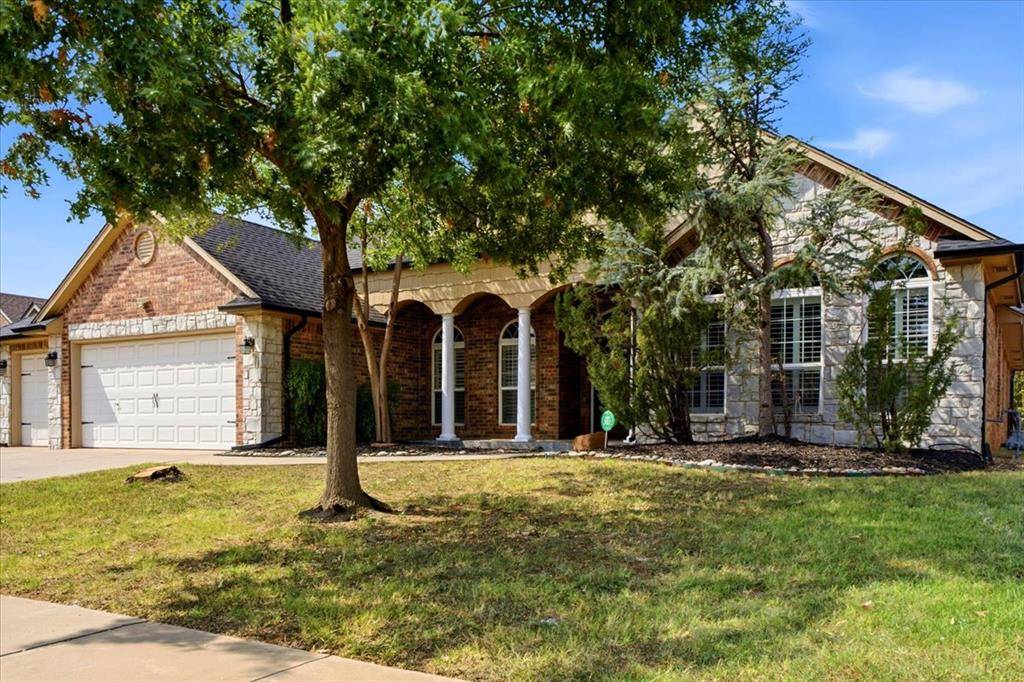 16305 Petaluma PL, Edmond, OK 73013