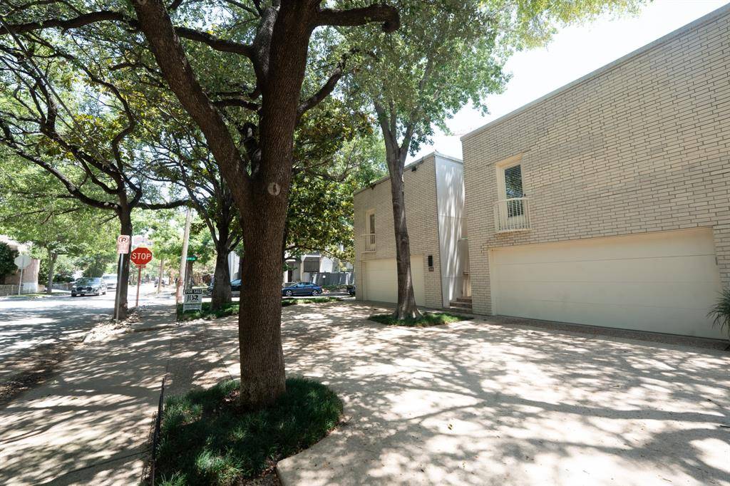 2818 Welborn Drive #9, Dallas, TX 75219