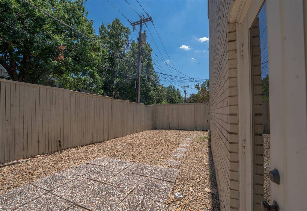 2818 Welborn Drive #9, Dallas, TX 75219