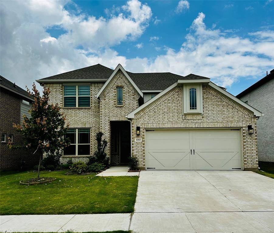 1212 Rosebay Drive, Justin, TX 76247
