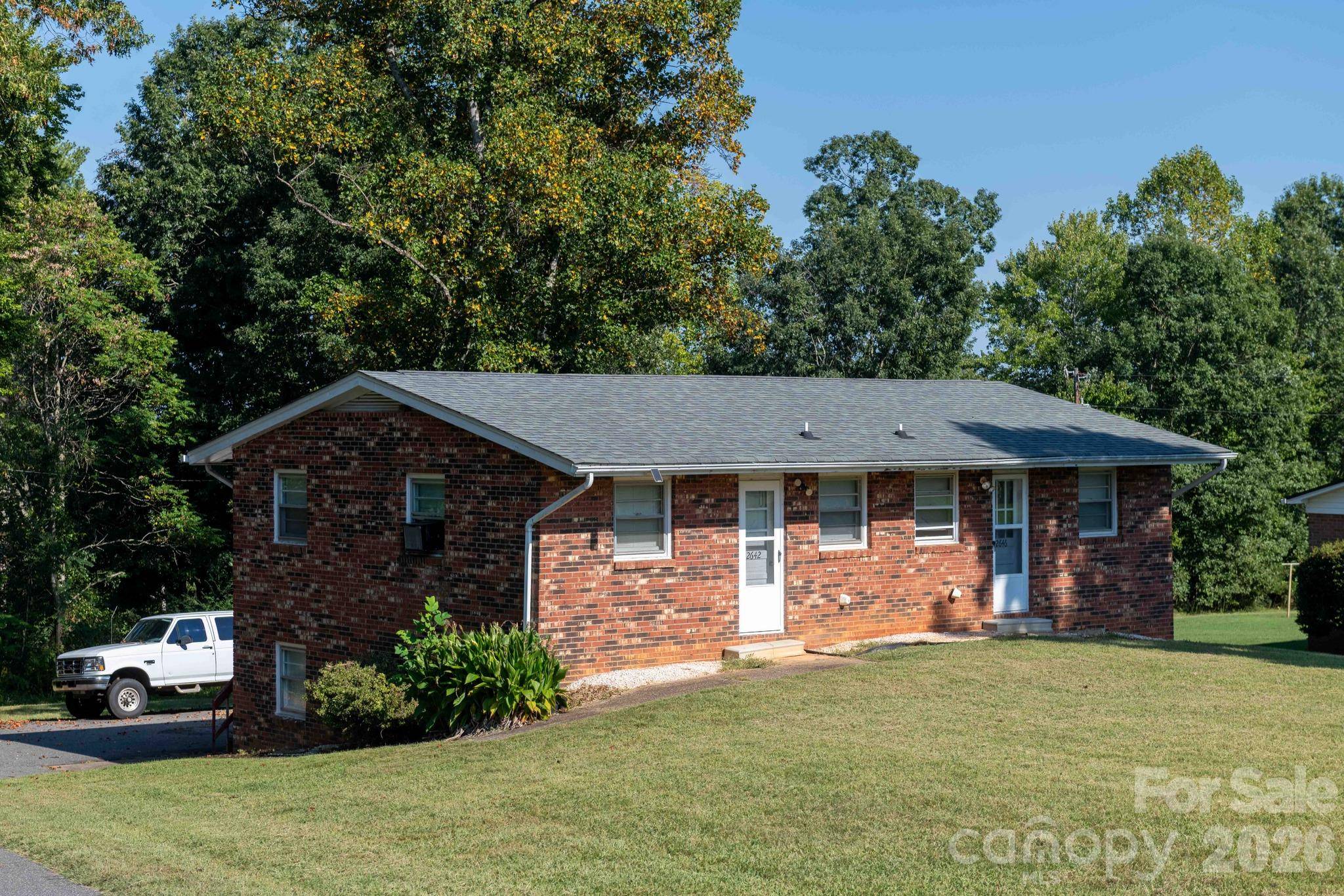 2646 Campground RD, Granite Falls, NC 28630