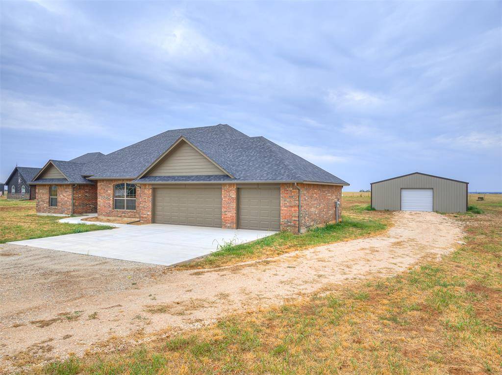 24947 Belmont PASS, Cashion, OK 73016