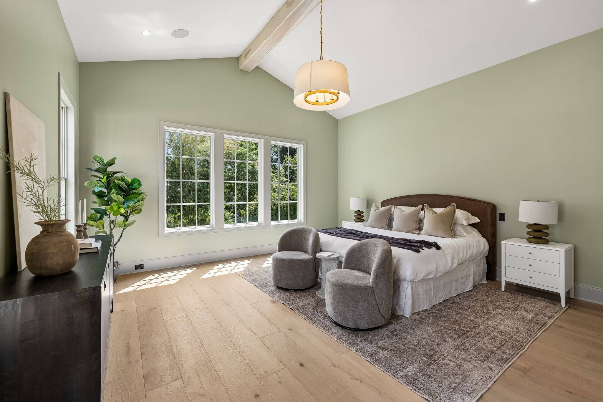 1133 Maplehurst Ln, Nashville, TN 37204