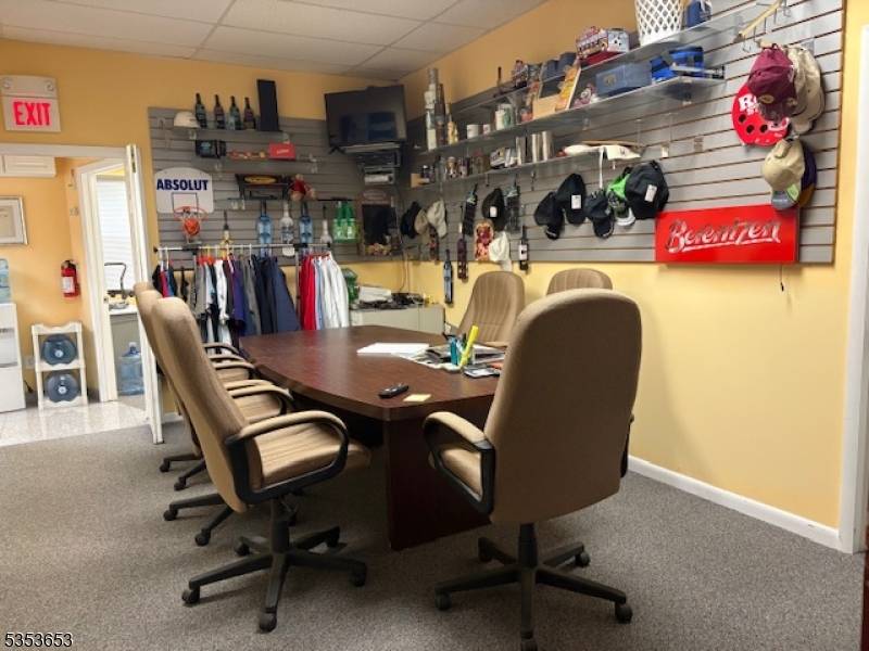 139 S Main St, Hackensack City, NJ 07601