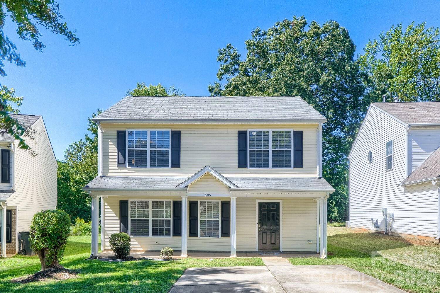 1605 Crandon DR, Charlotte, NC 28216