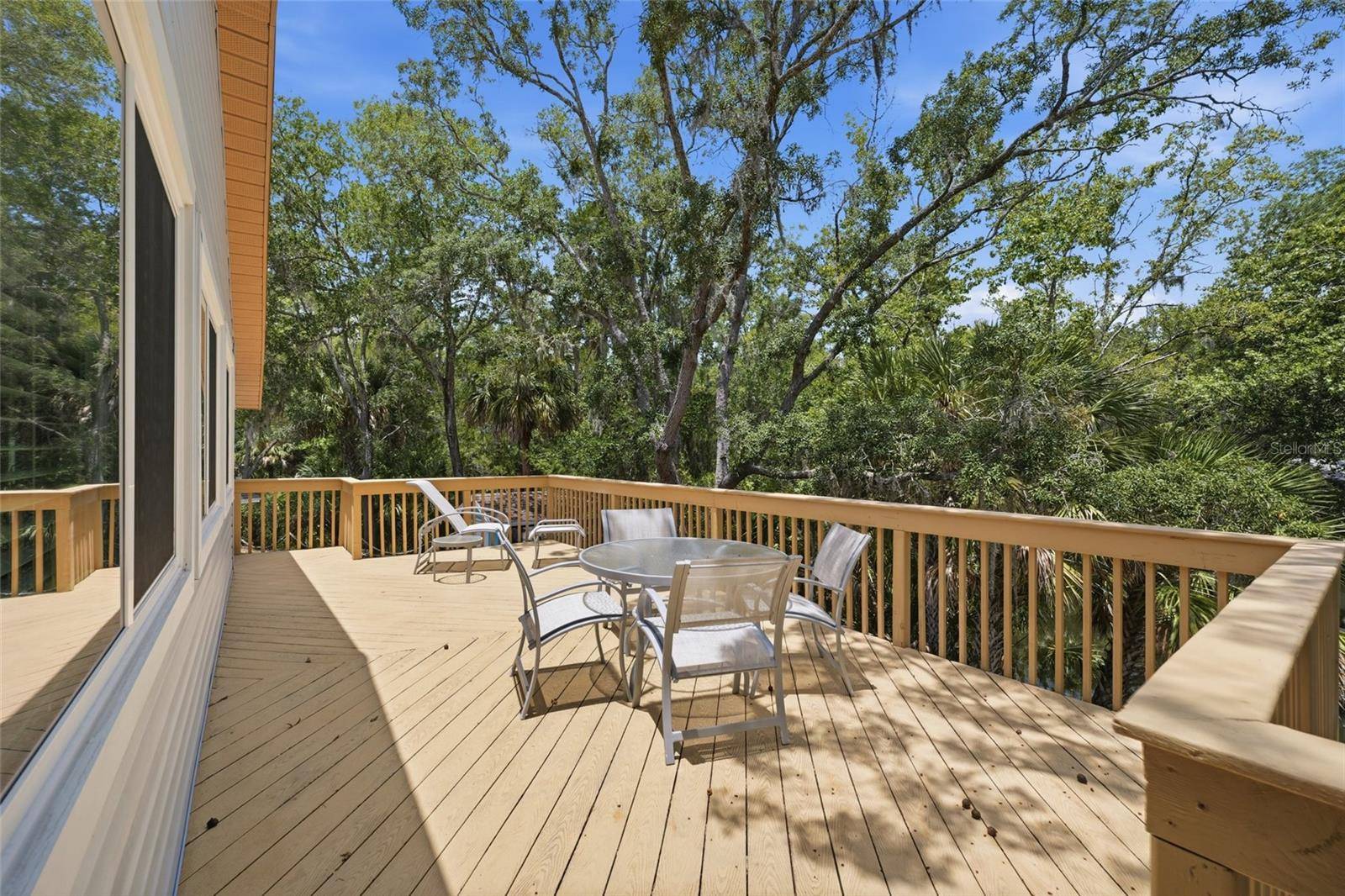 8180 ANCHOR POINT DR, Weeki Wachee, FL 34607