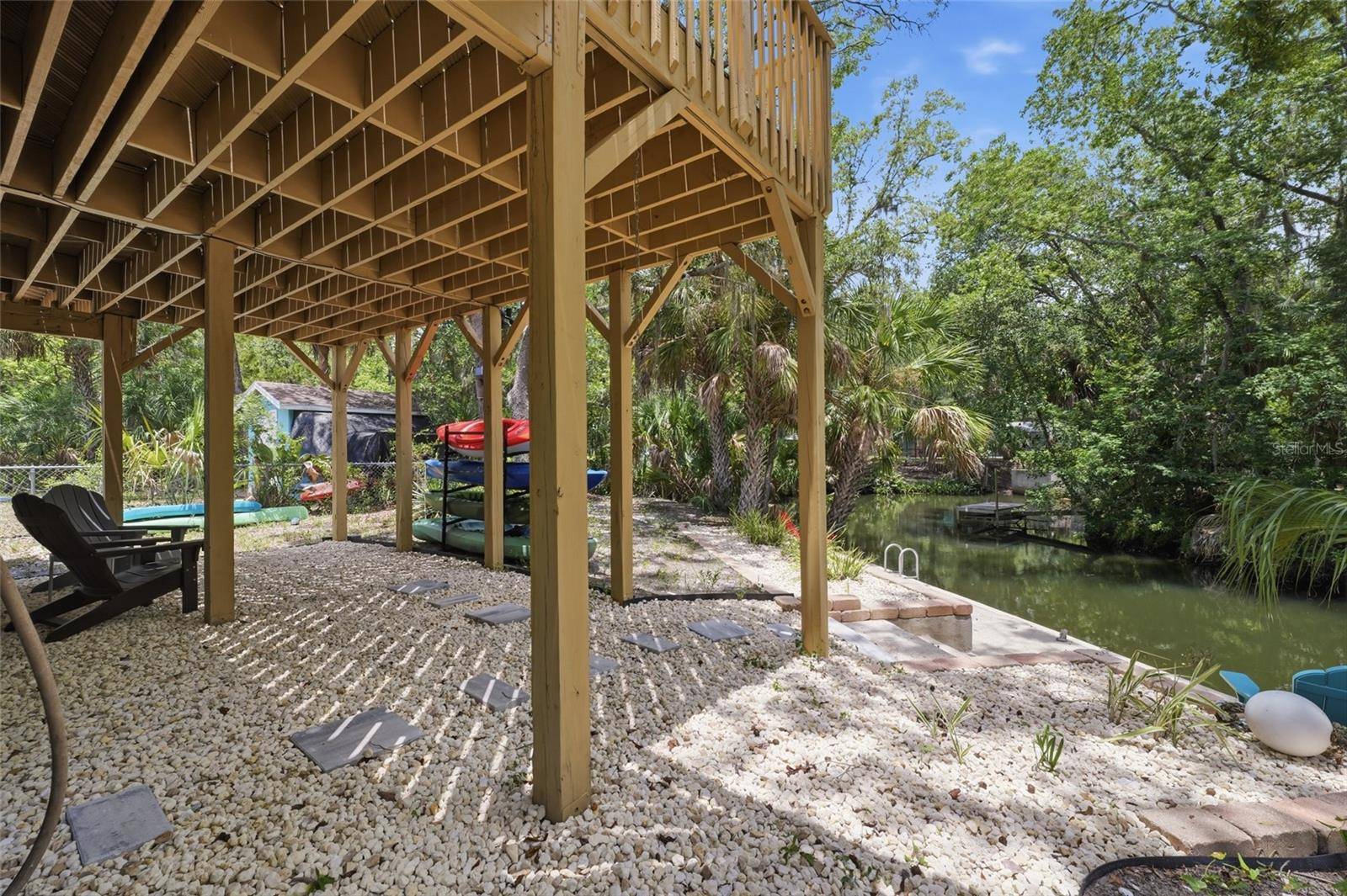 8180 ANCHOR POINT DR, Weeki Wachee, FL 34607