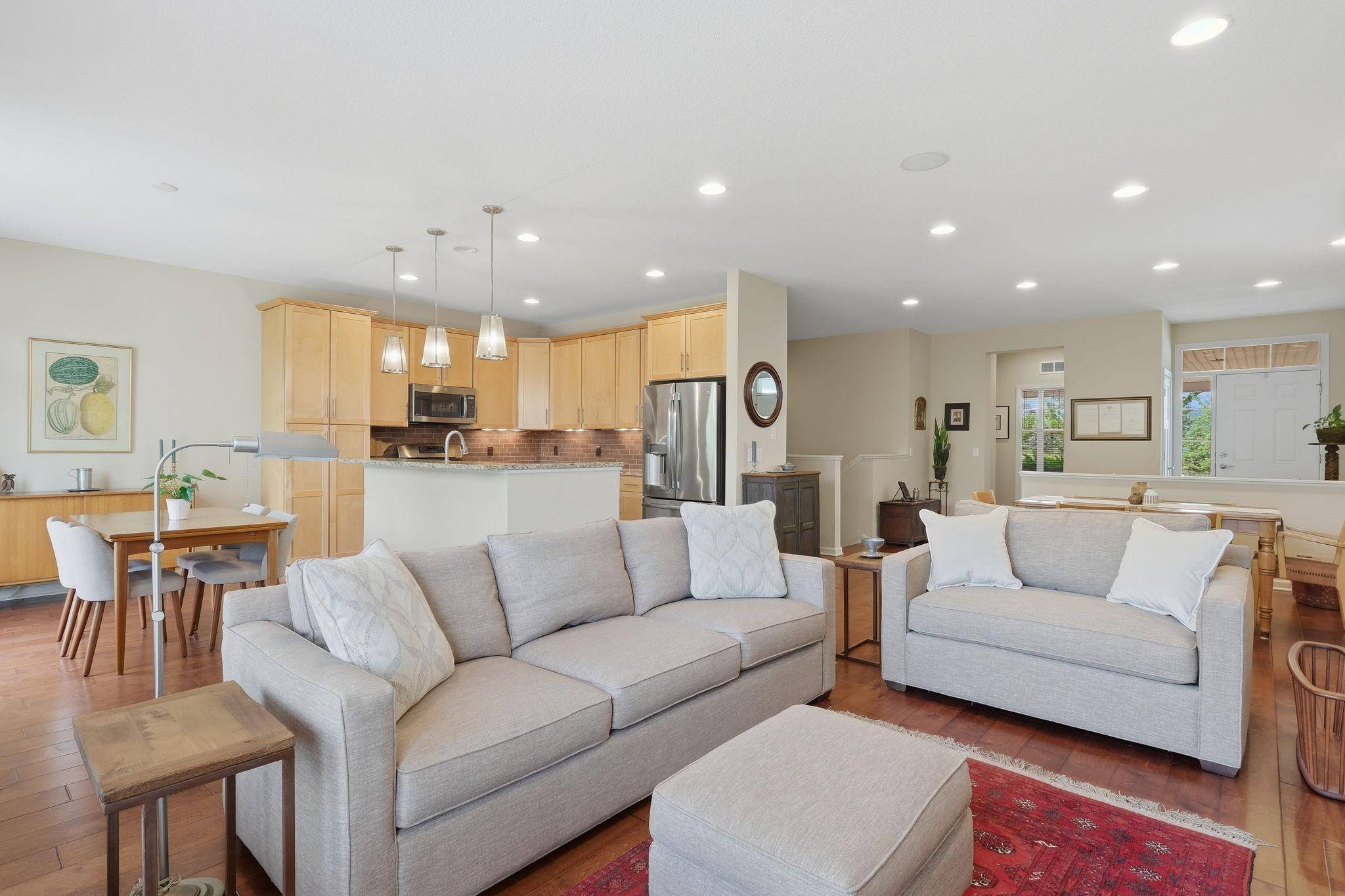 18125 73rd PL N, Maple Grove, MN 55311