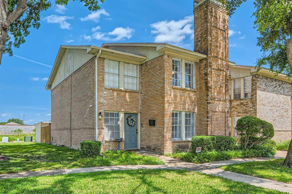 511 Towne House Lane, Richardson, TX 75081