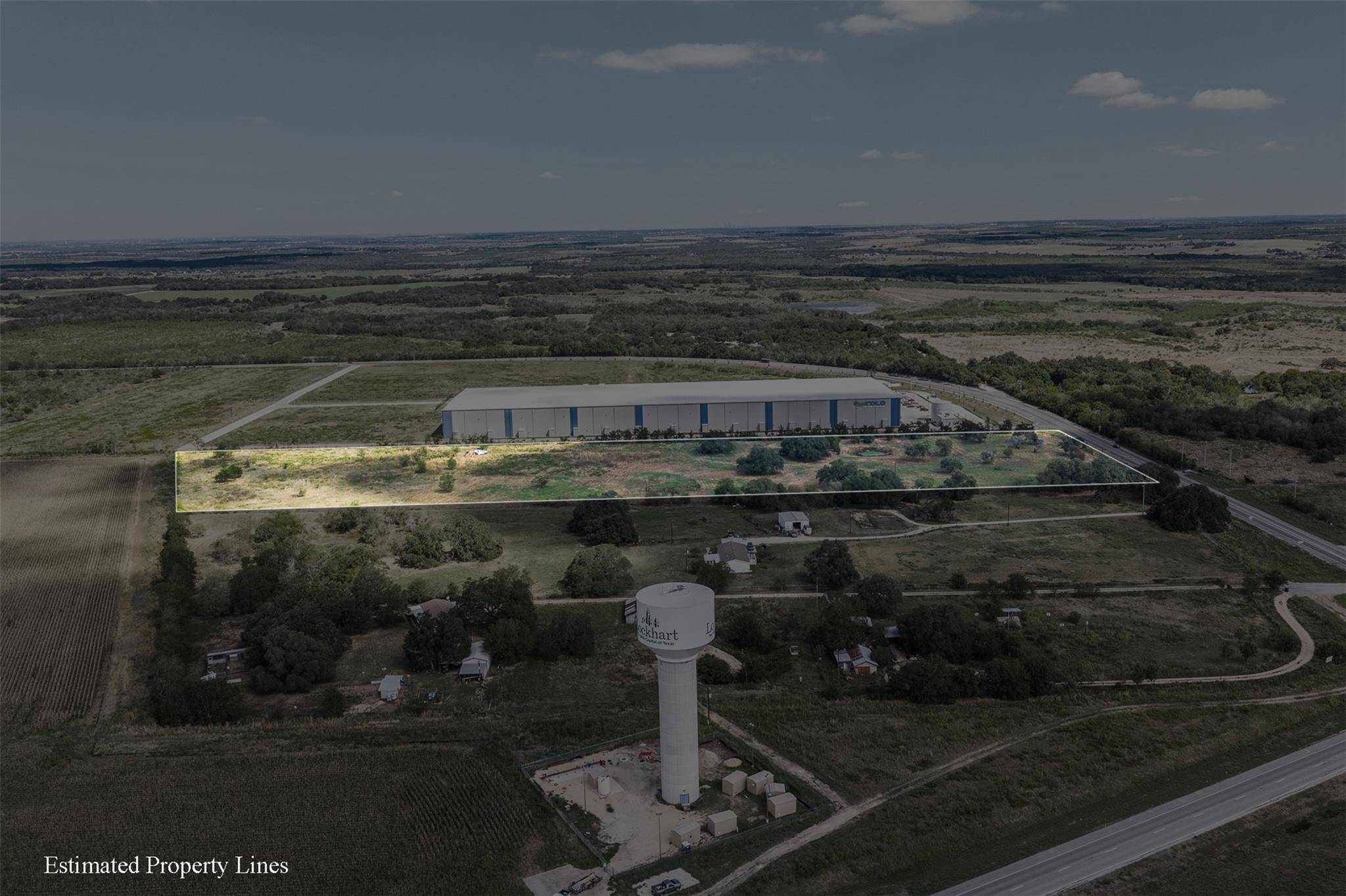 1845 Silent Valley RD, Lockhart, TX 78644