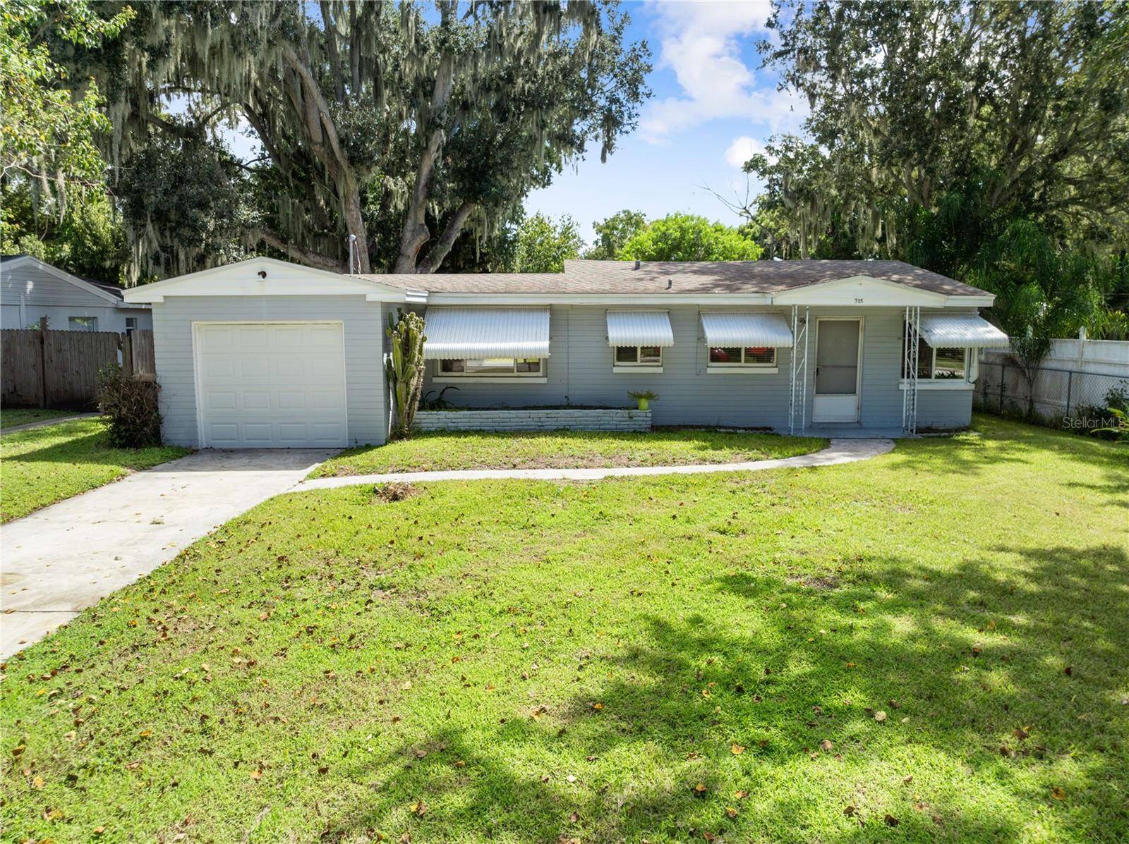 315 PENNSYLVANIA AVE, St Cloud, FL 34769