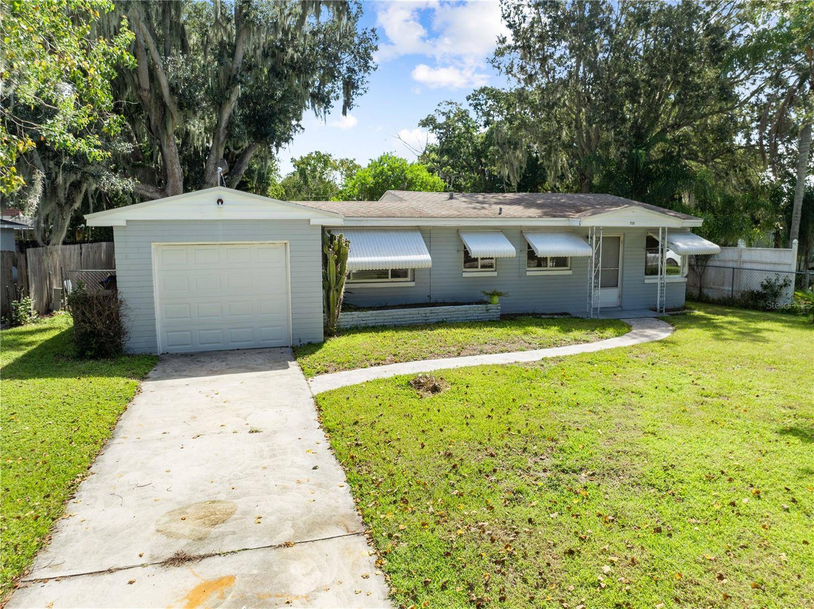 315 PENNSYLVANIA AVE, St Cloud, FL 34769