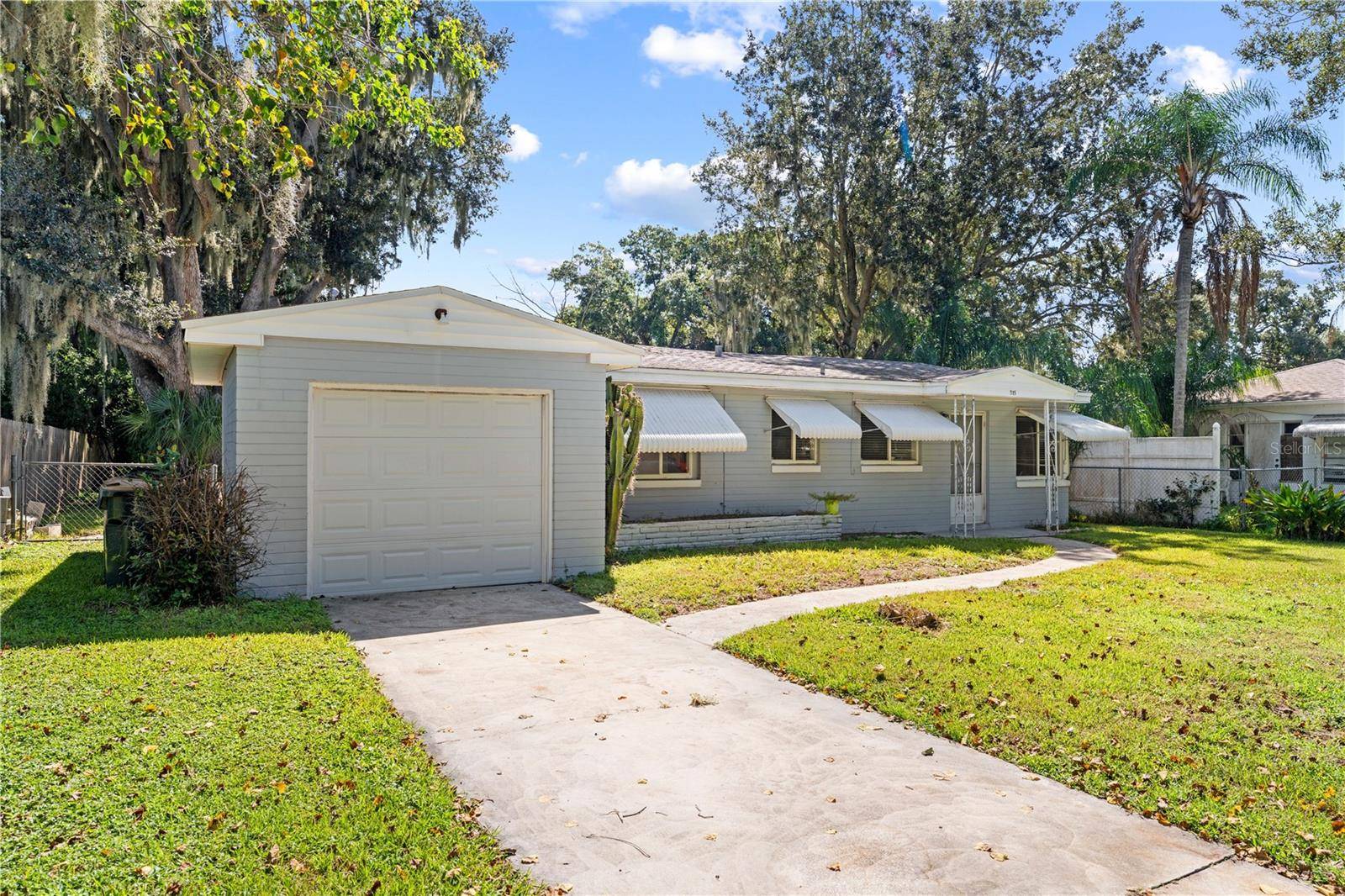 315 PENNSYLVANIA AVE, St Cloud, FL 34769
