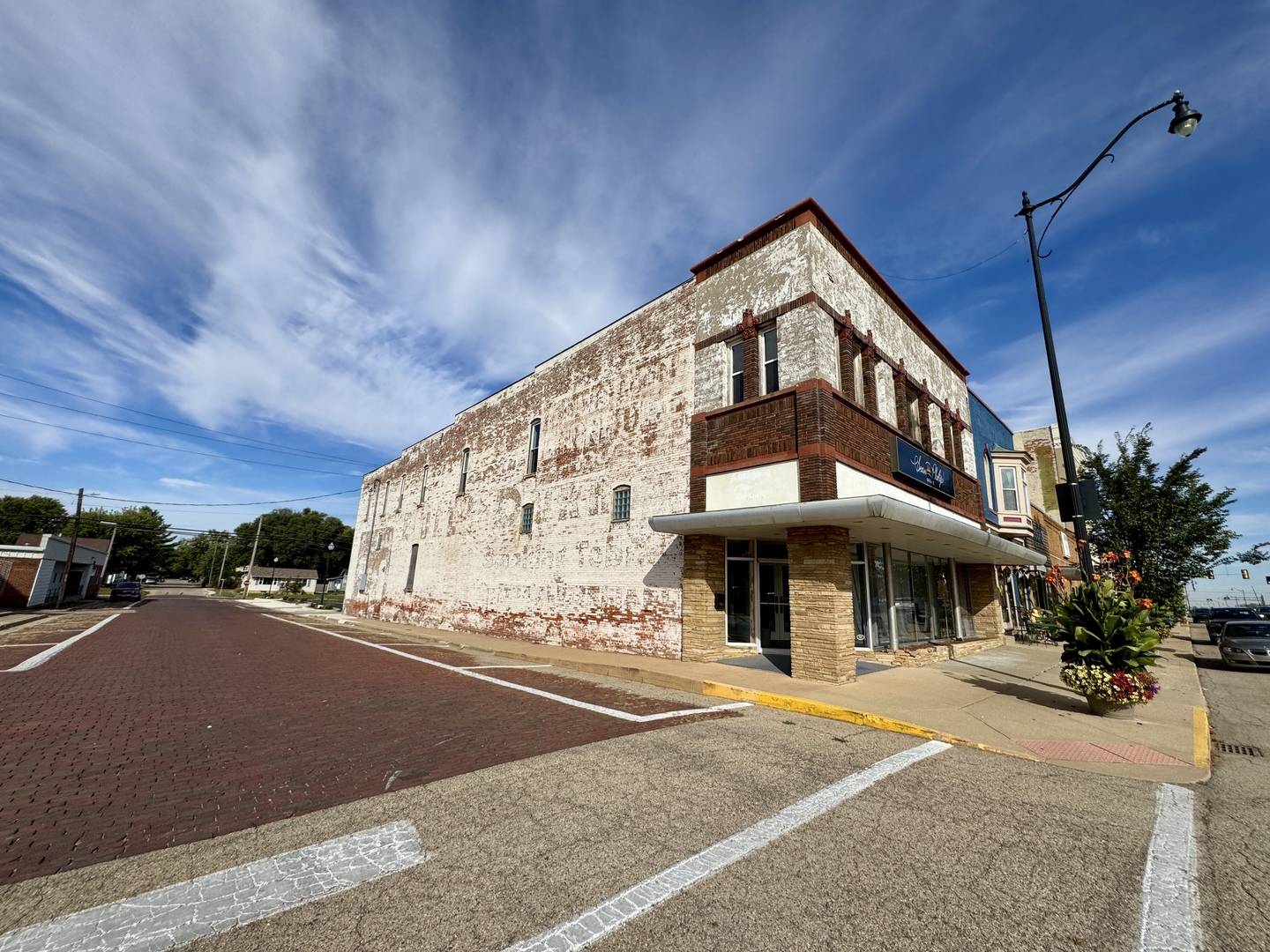 902 N Main ST, Princeton, IL 61356