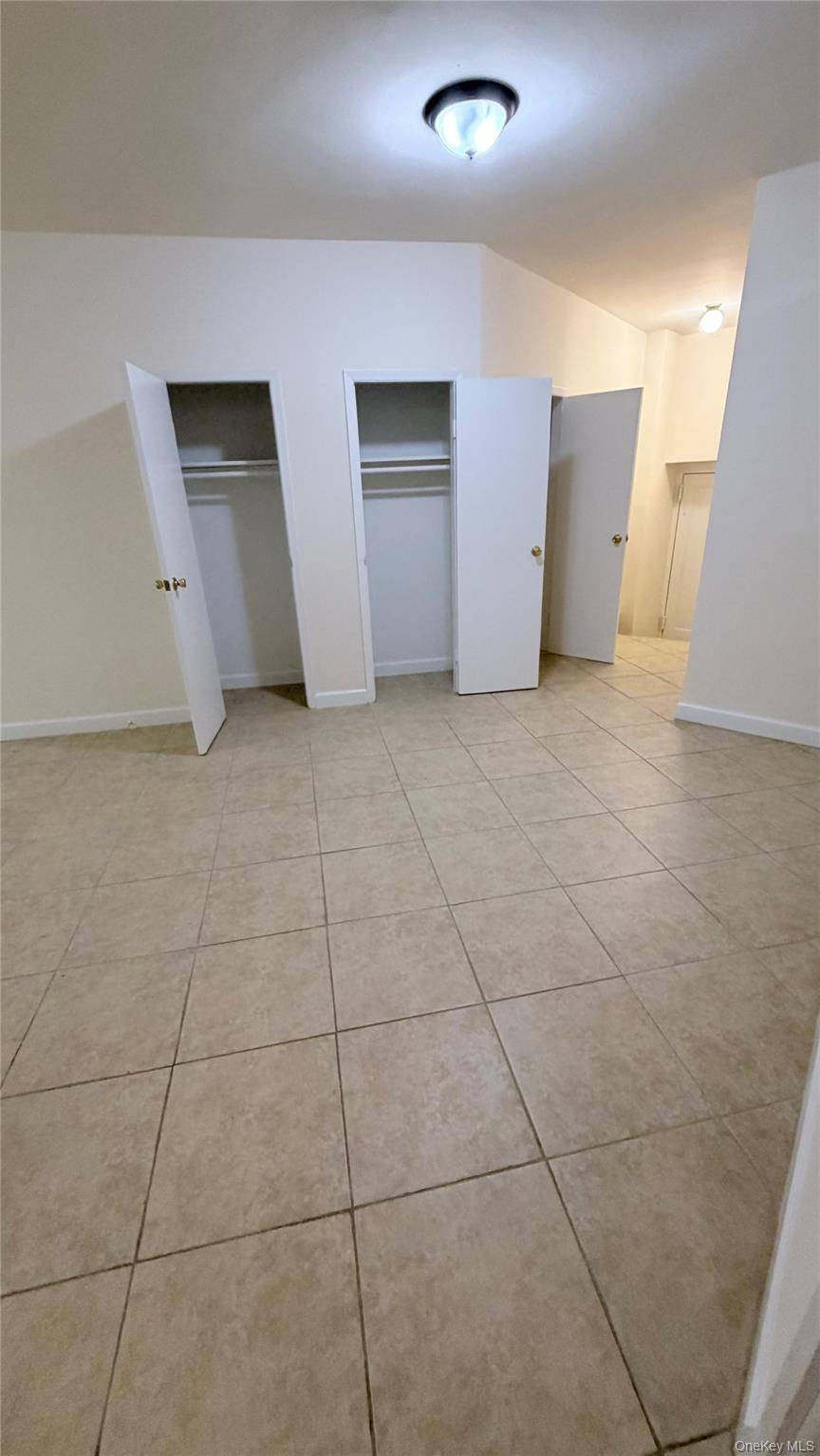 89-20 55th AVE #1P, Elmhurst, NY 11373