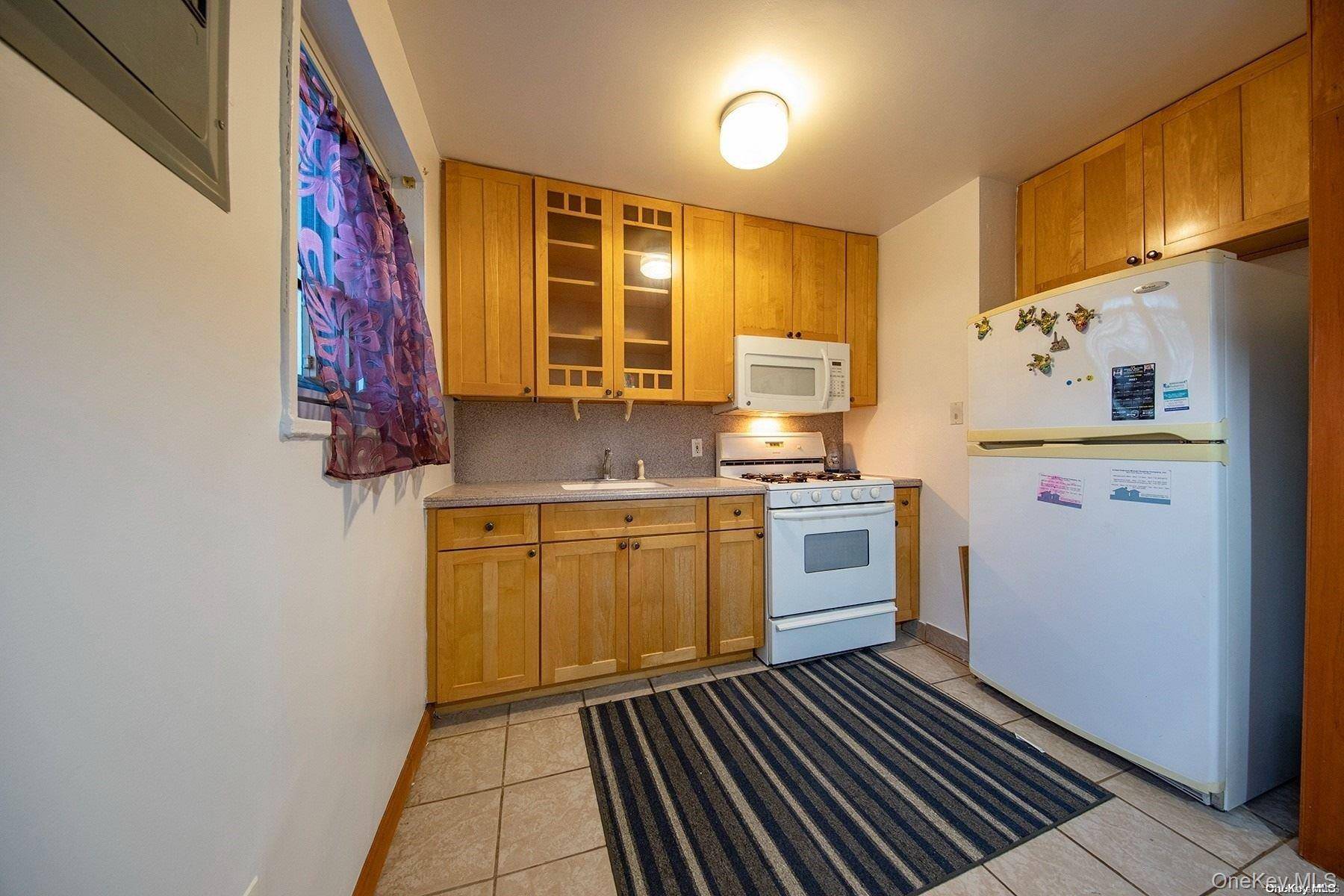 86-69 SPRINGFIELD Blvd. SPRINGFIELD Blvd. ##14-13, Queens Village, NY 11427
