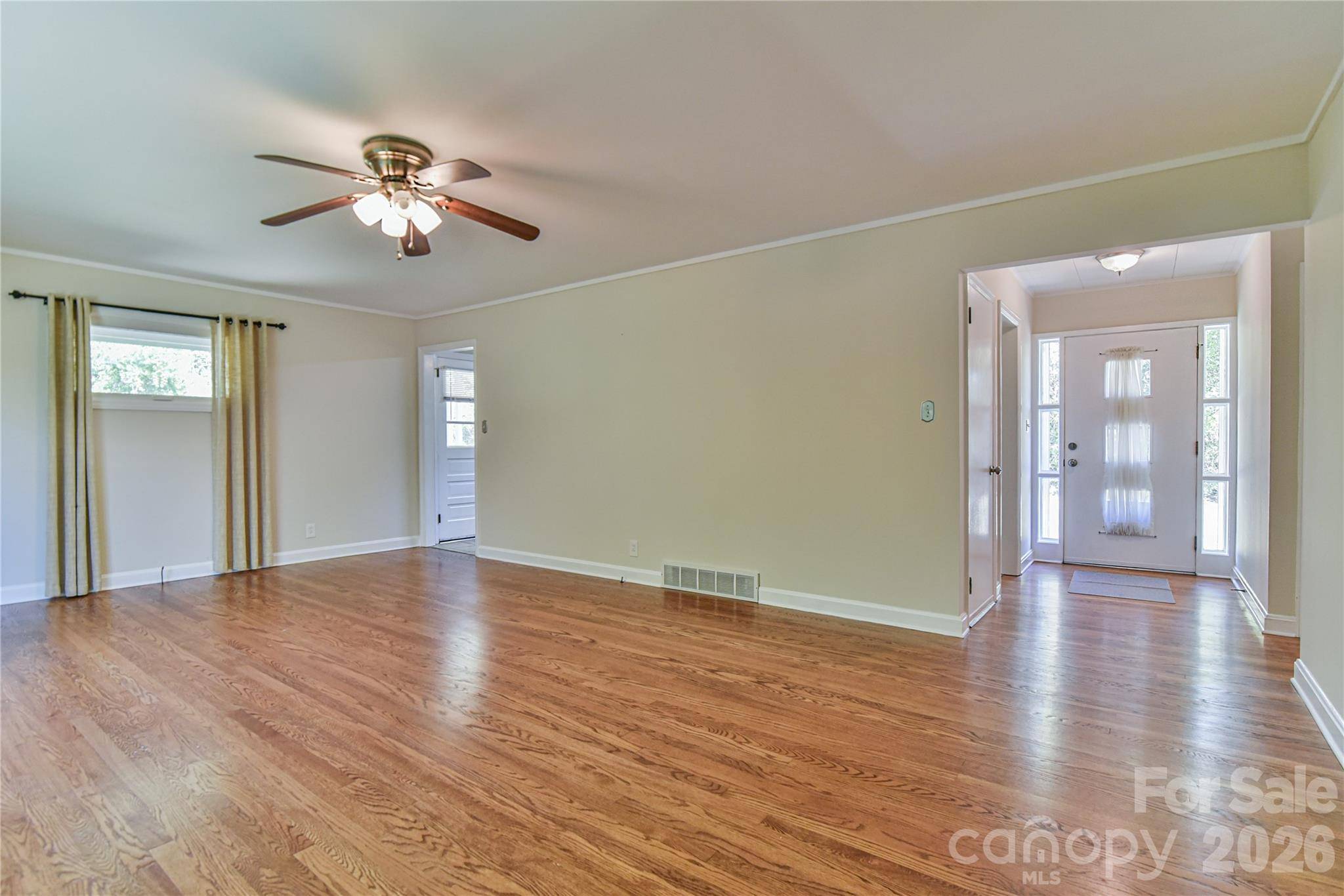 505 Monte Vista RD #B, Candler, NC 28715