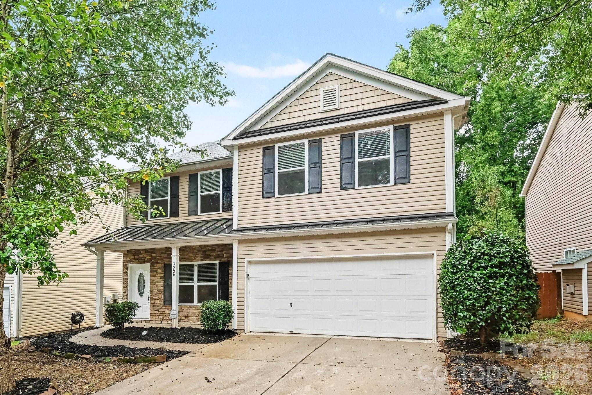 3229 Kayla LN, Charlotte, NC 28215