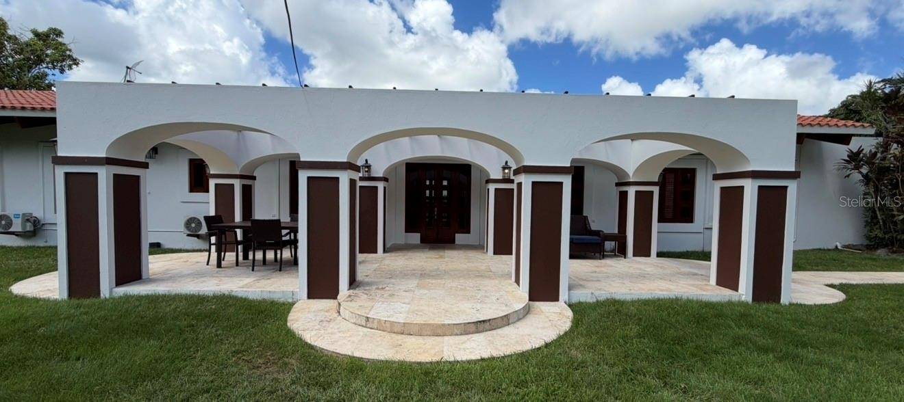 5 CAMINO PEDRO RAMOS ST BEVERLY HILLS DEV, Guaynabo, PR 00969