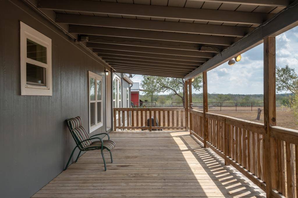 1610 Silver Mine RD, Dale, TX 78616
