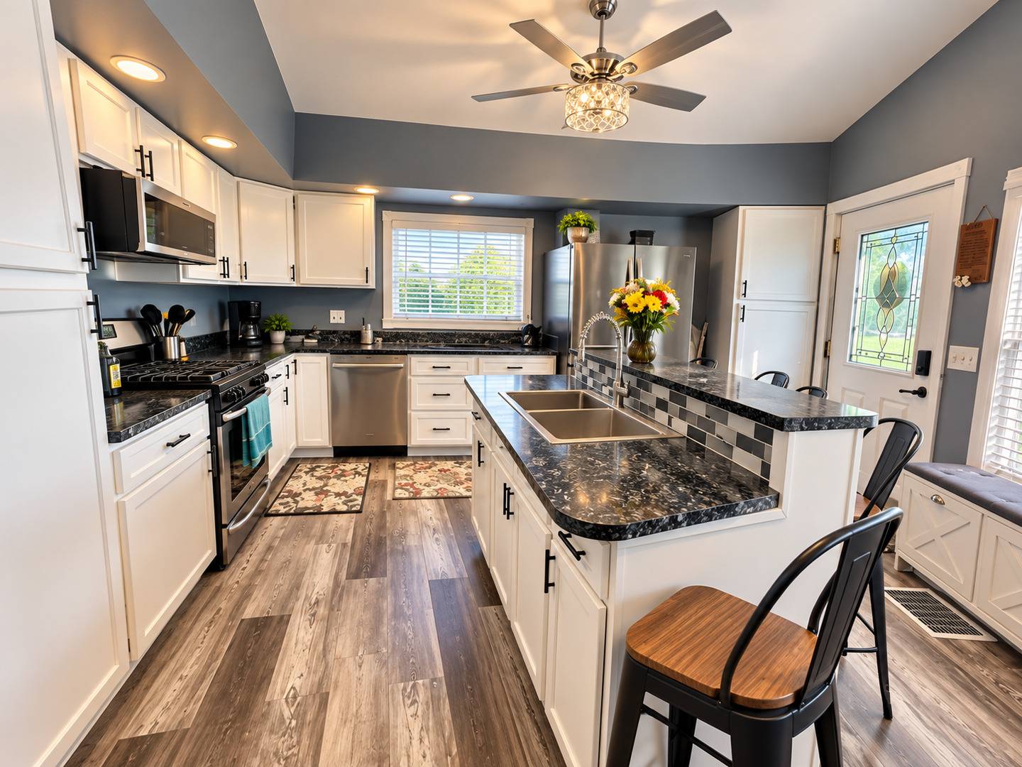 304 S Church ST, Sheffield, IL 61361