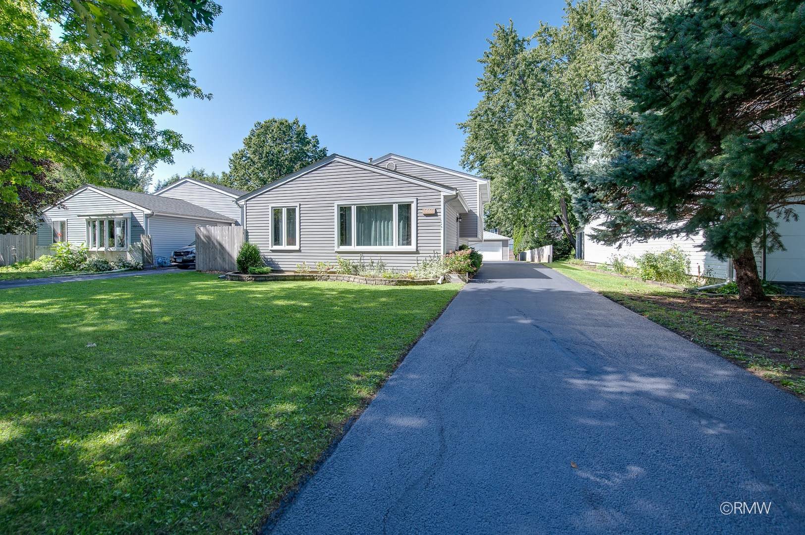 0S068 Cottonwood DR, Wheaton, IL 60187