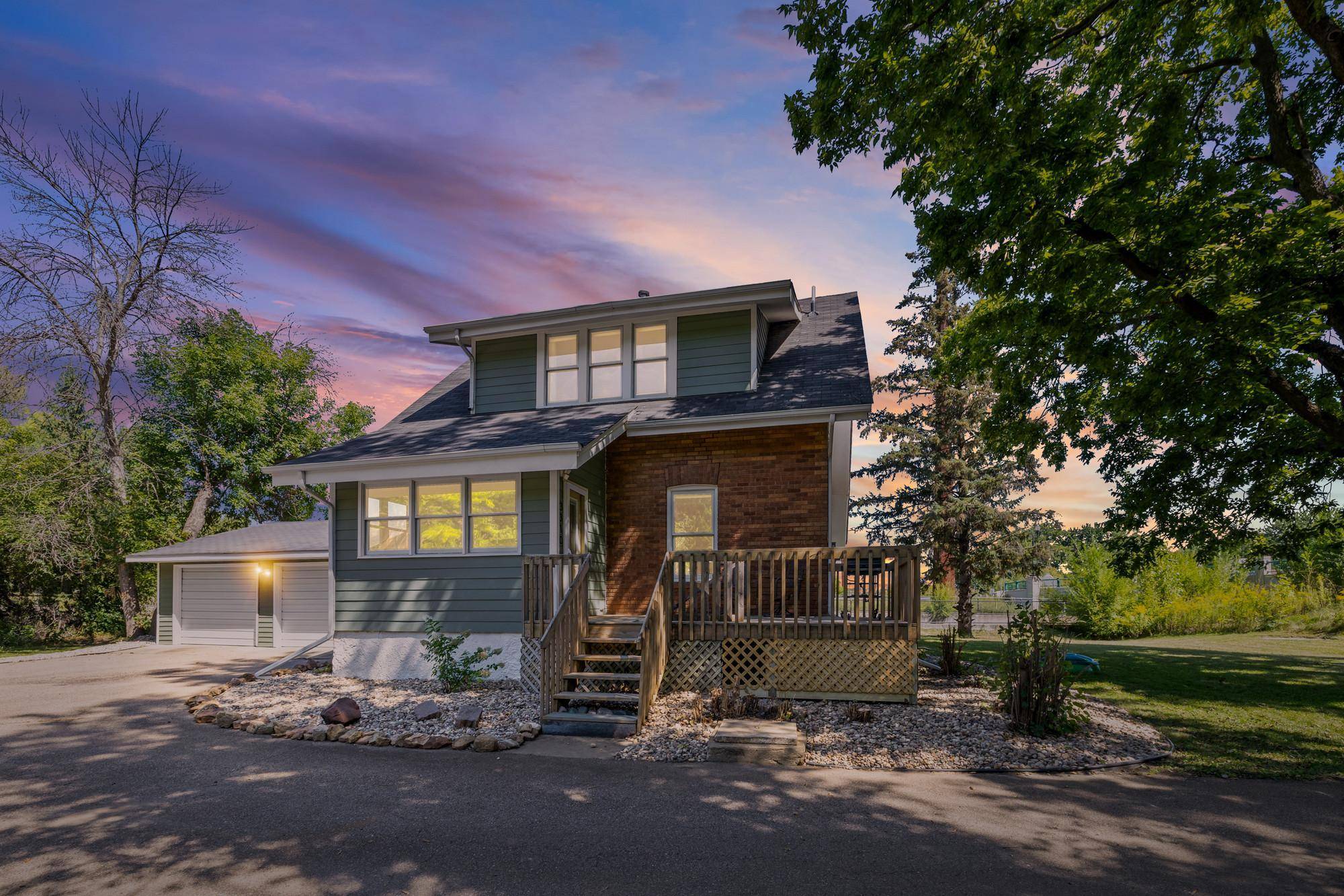3310 Chaska BLVD, Chaska, MN 55318