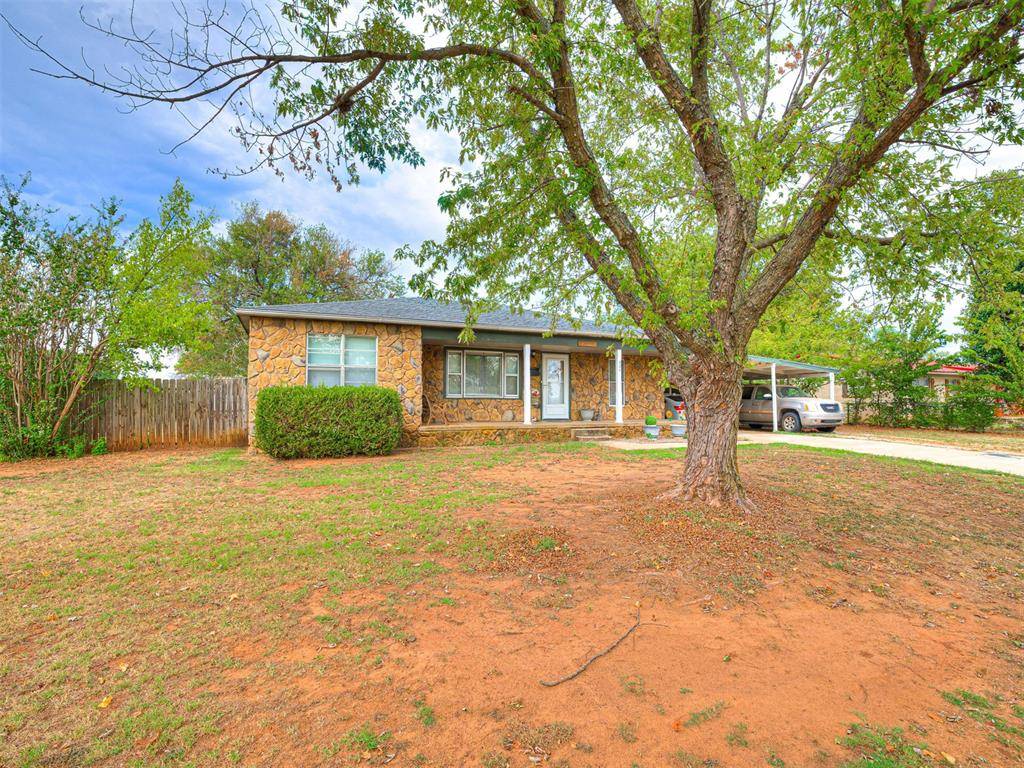 404 Kimberly RD, Tecumseh, OK 74873