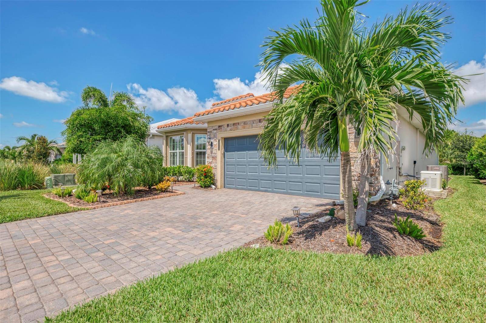 10088 CORAL SHORE DR, Englewood, FL 34223