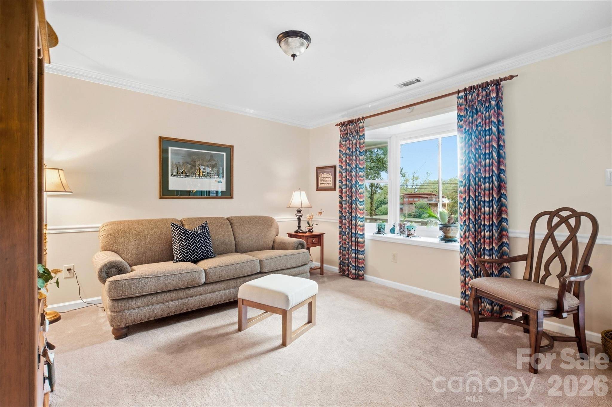 625 Davie AVE, Statesville, NC 28677