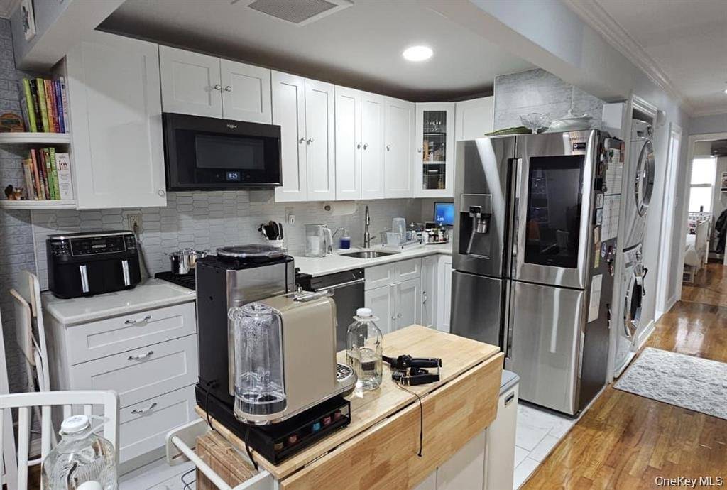 175 Beach 29th Street ST, Far Rockaway, NY 11691