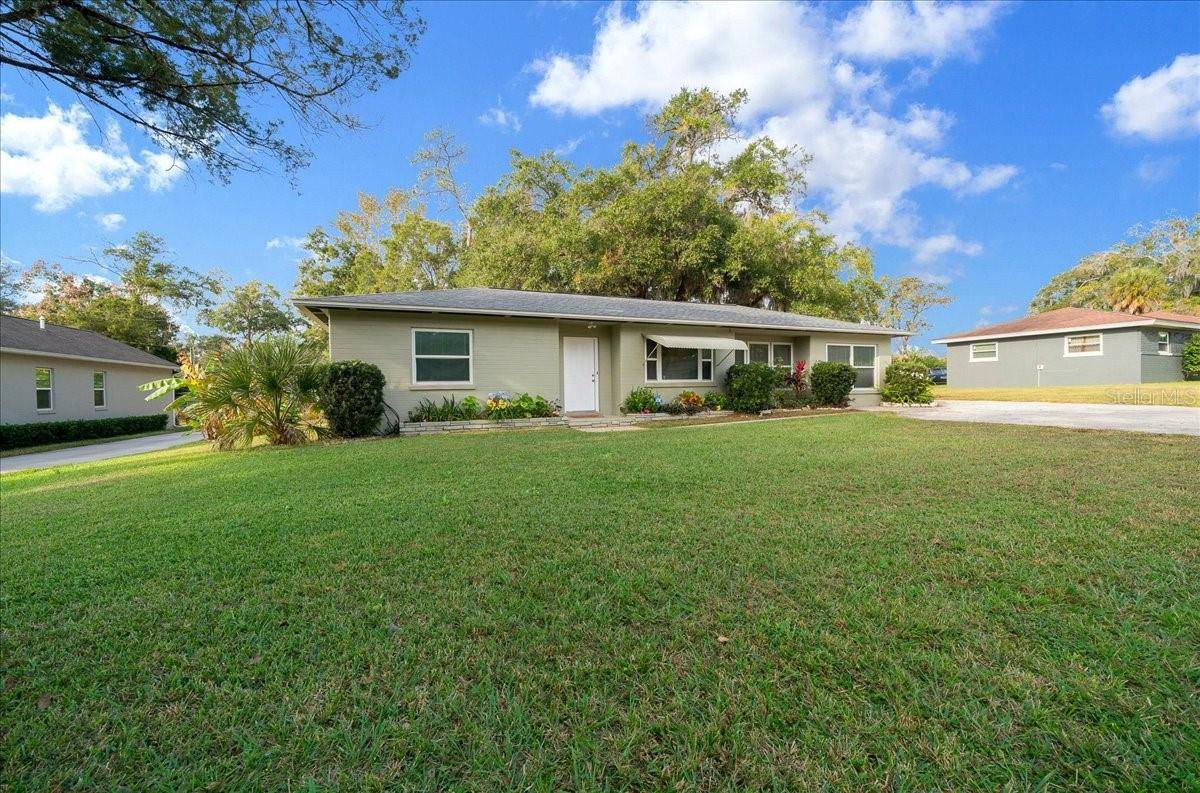 2810 SE LAKE WEIR AVE, Ocala, FL 34471