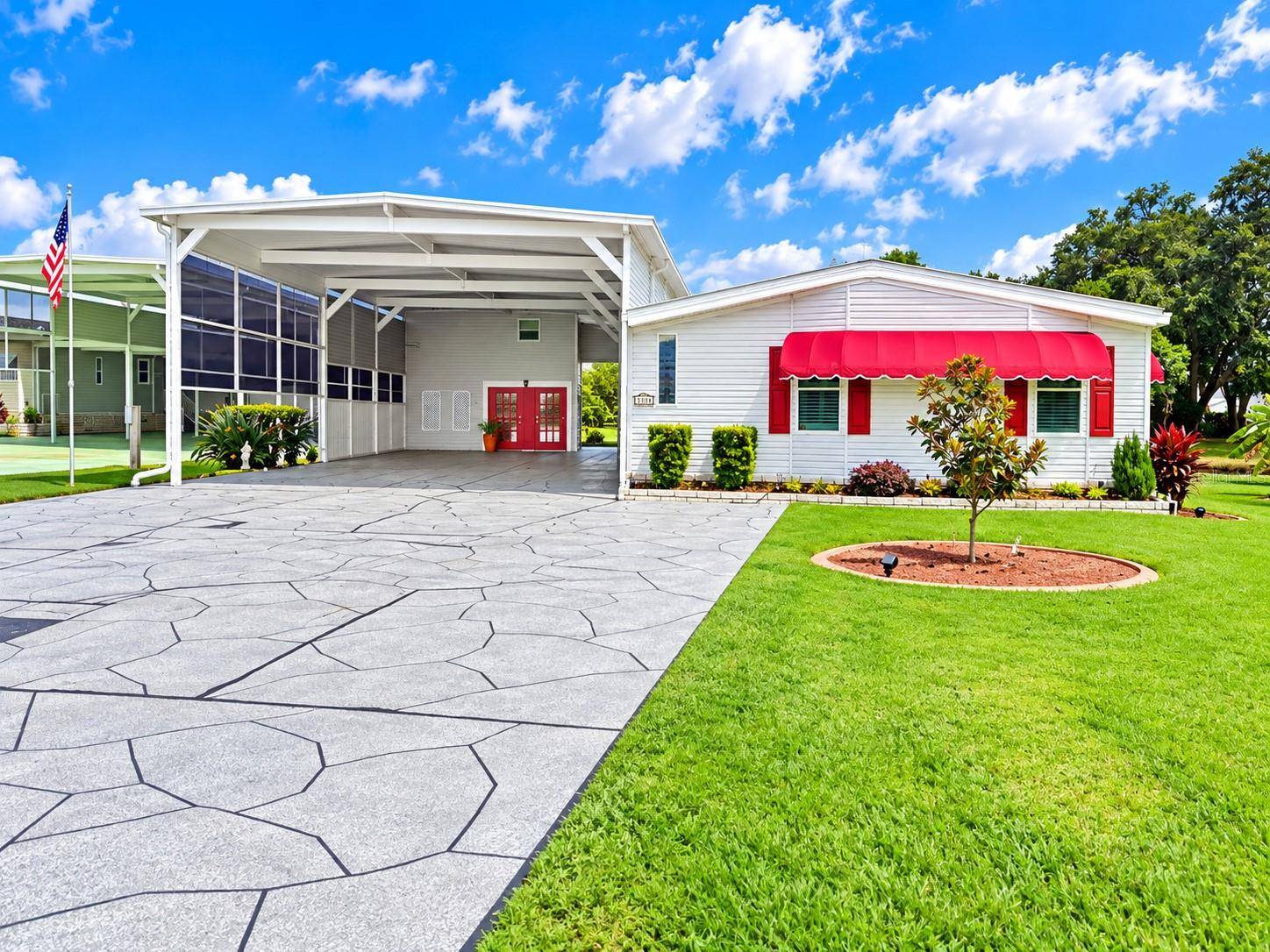 5214 ISLAND VIEW CIR N, Polk City, FL 33868