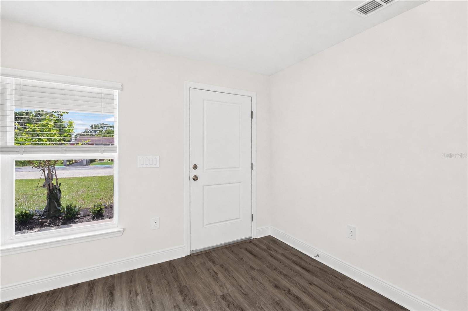 437 ALVINA AVE, Lake Wales, FL 33853