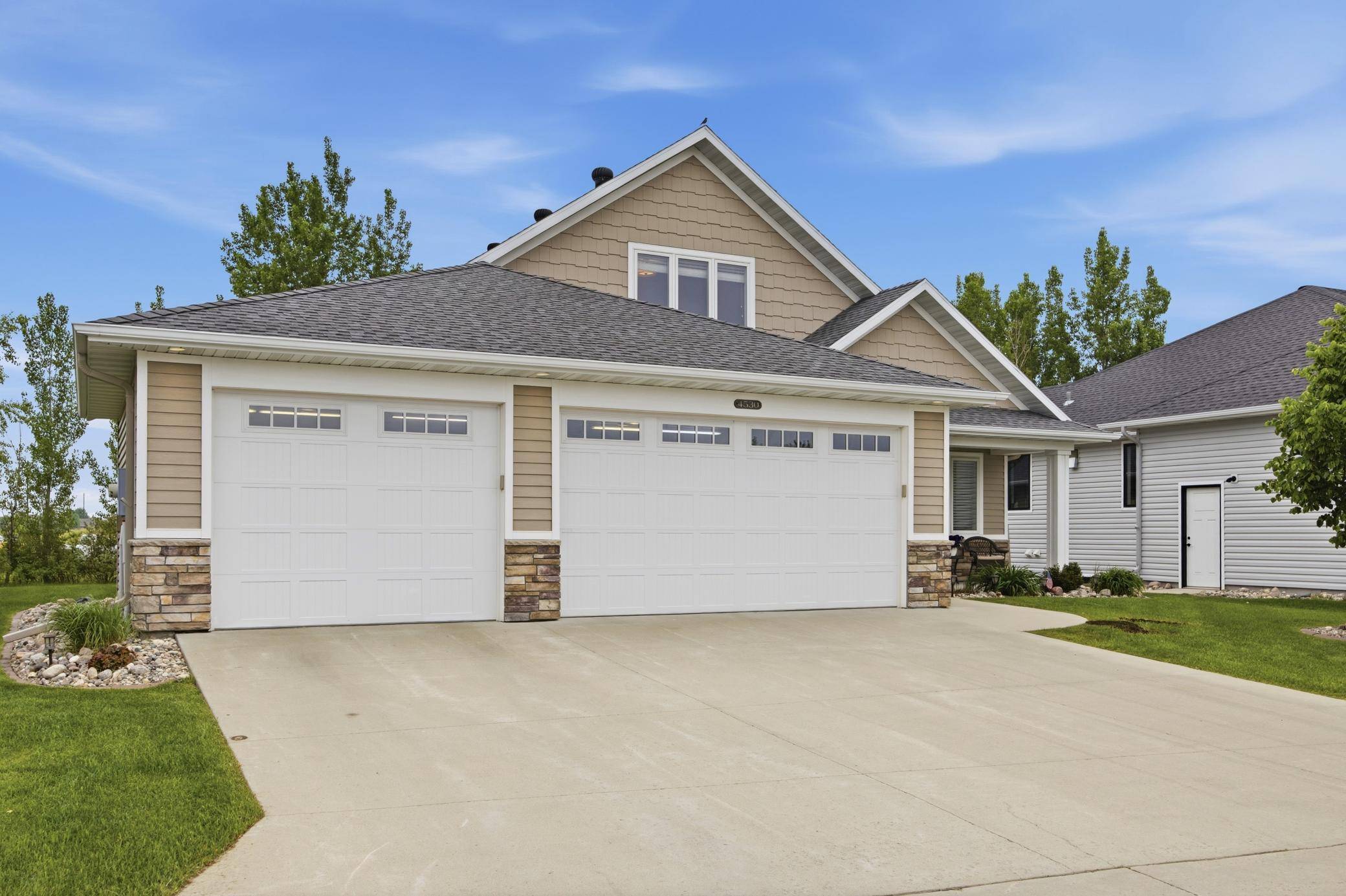 4530 65th ST S, Fargo, ND 58104
