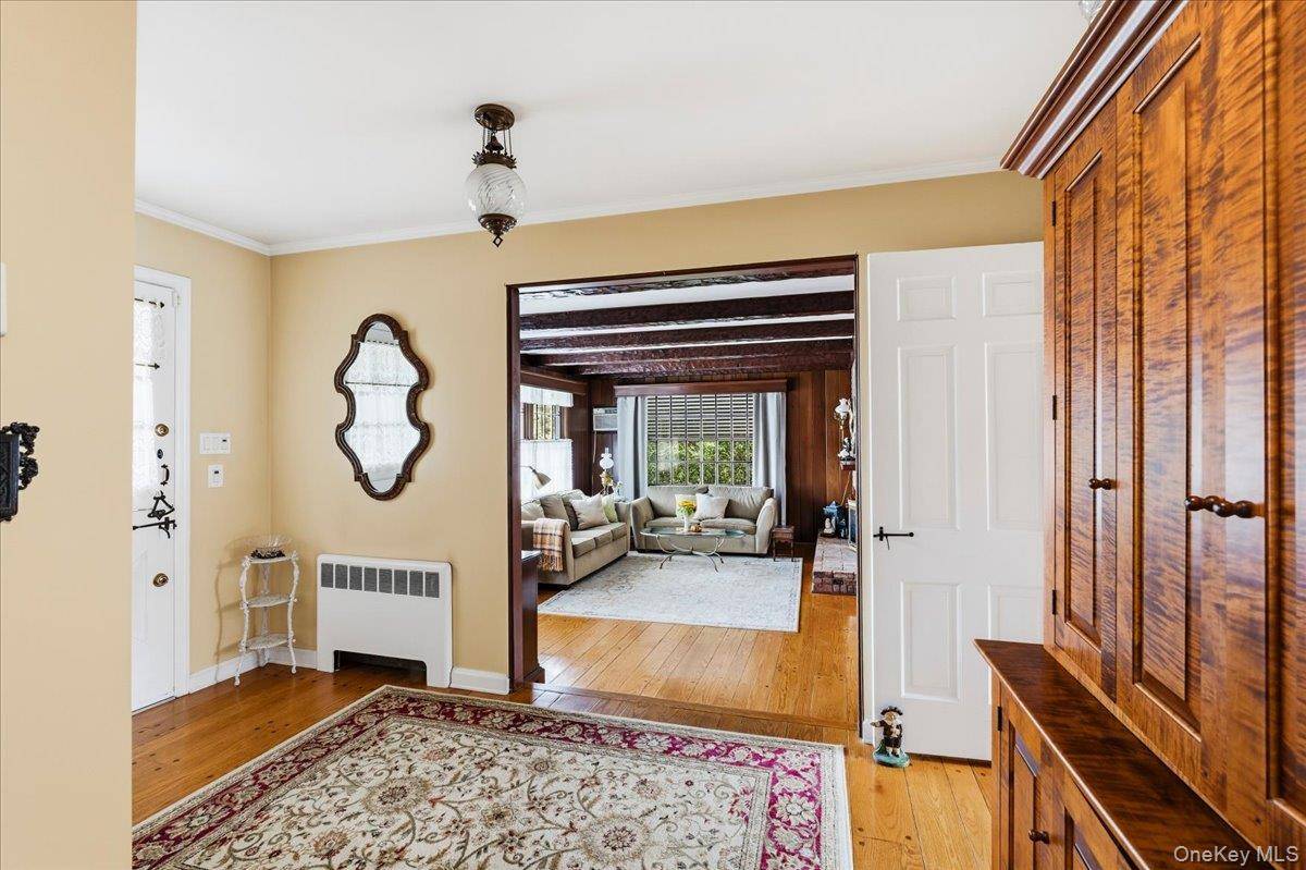 3075 Wilson AVE, Wantagh, NY 11793