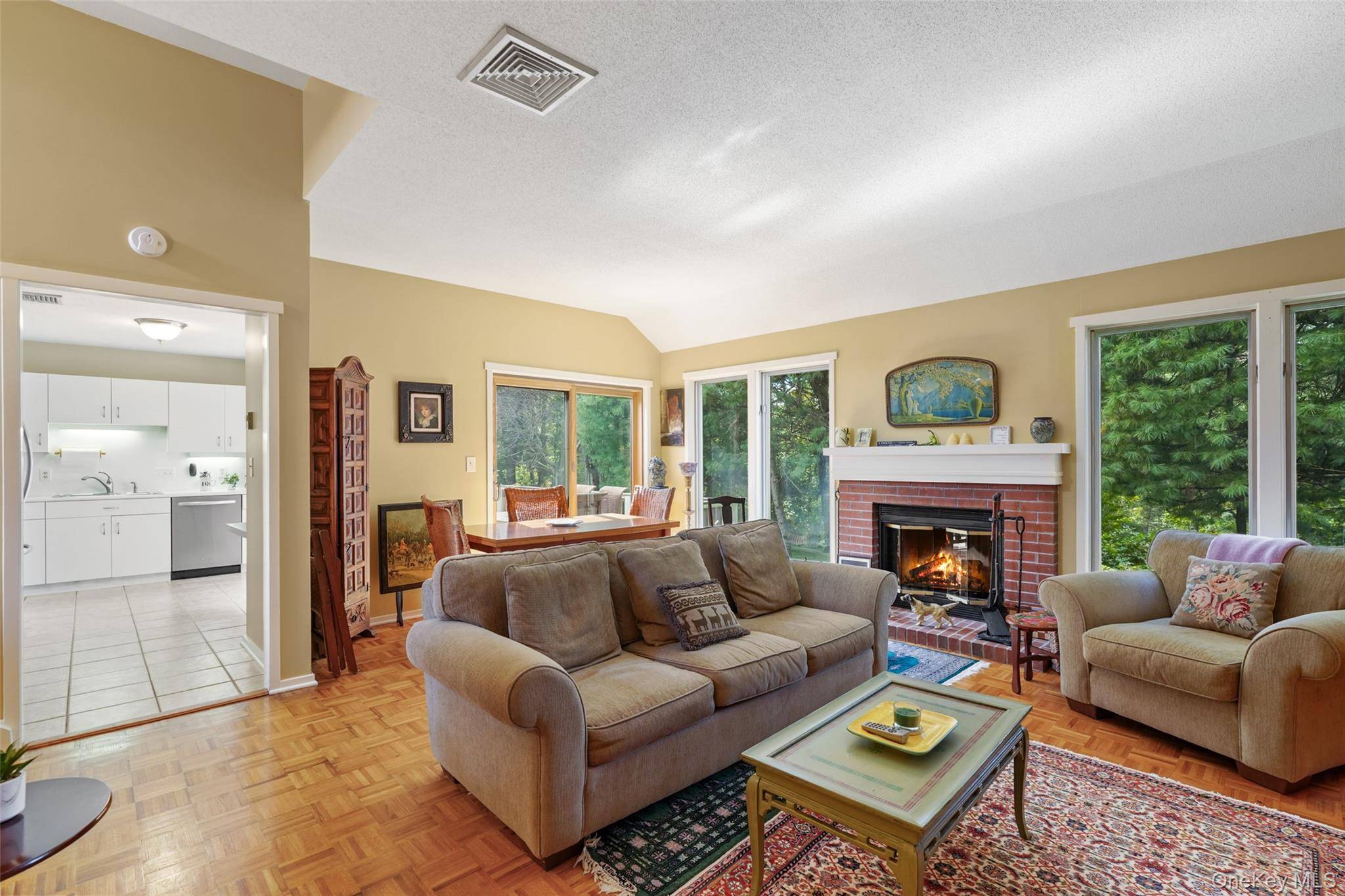 593 Heritage Hills DR #C, Somers, NY 10589