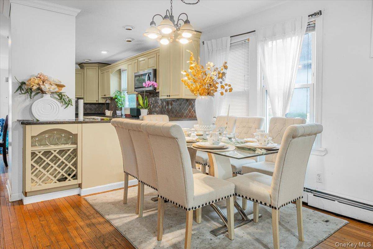 25 3rd AVE, Central Islip, NY 11722