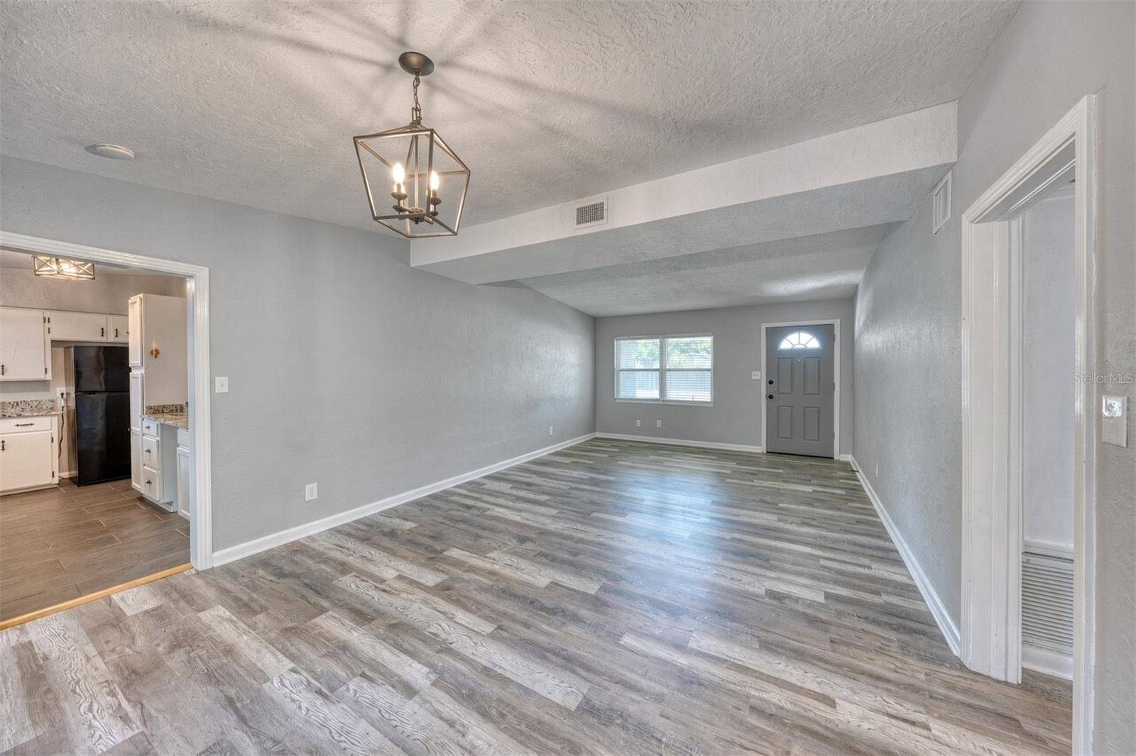 1712 EDMUNDSHIRE RD, Orlando, FL 32812