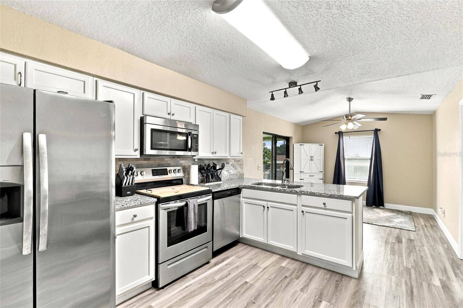 13247 SW 3RD CT, Ocala, FL 34473