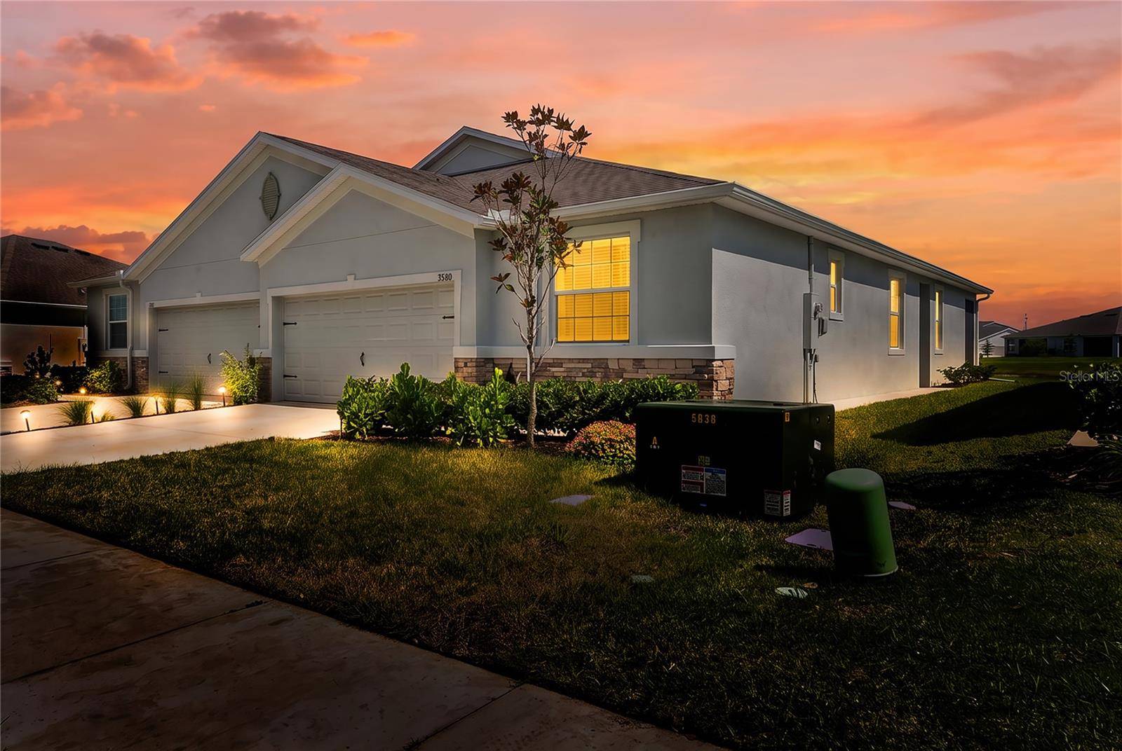 8580 BOLD CYPRESS LN, Wesley Chapel, FL 33545
