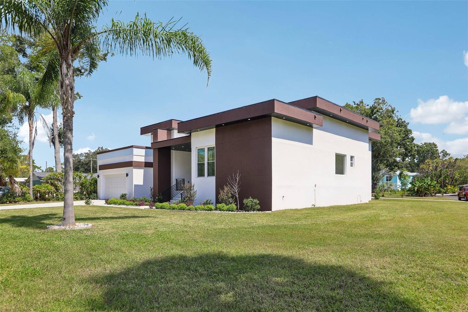 806 LAMONT PL, Temple Terrace, FL 33617