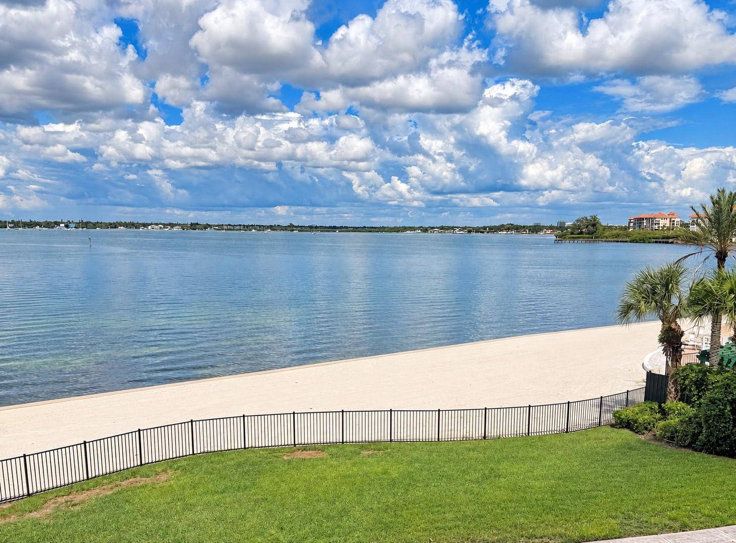 4961 BACOPA LN S #201, St Petersburg, FL 33715
