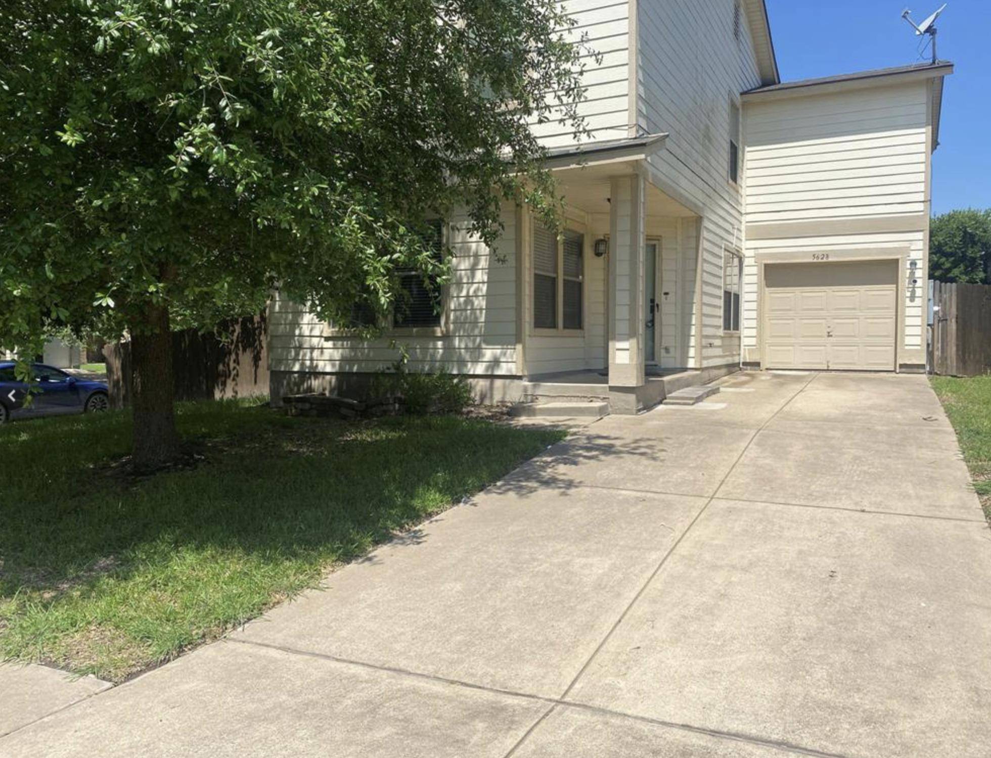 5628 War Admiral DR, Del Valle, TX 78617