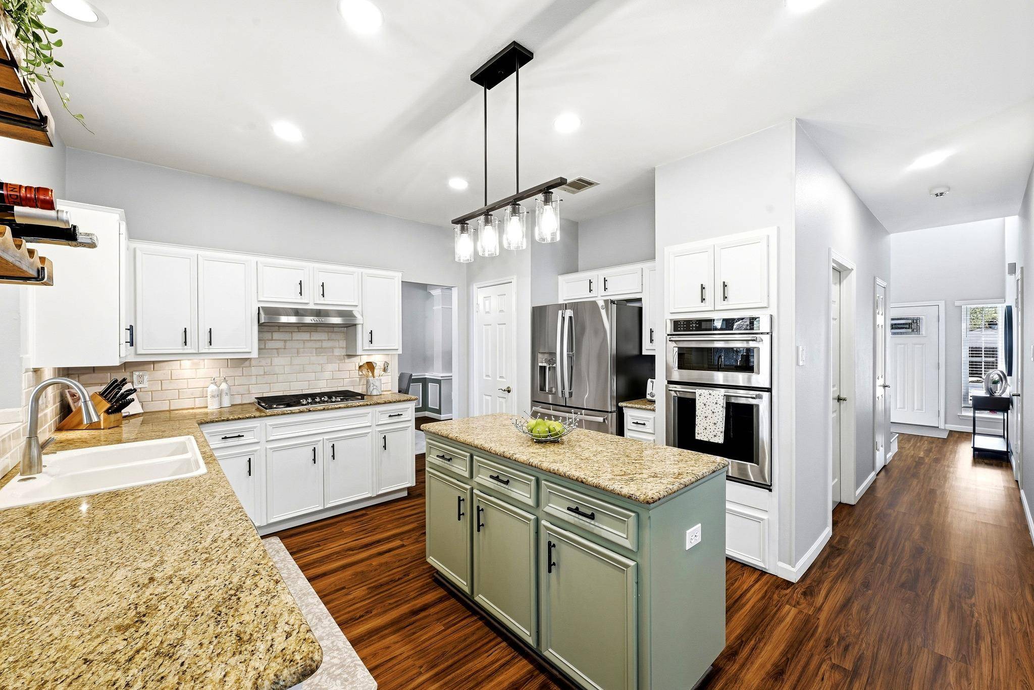 9100 Amanda DR, Austin, TX 78729