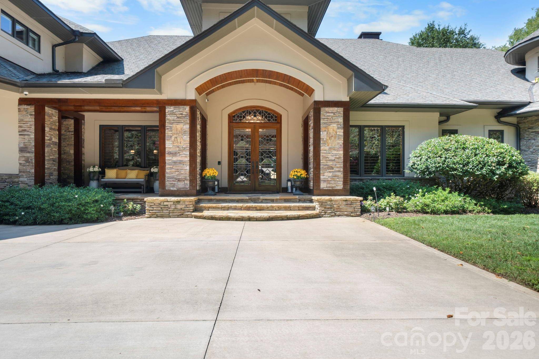 9305 White Ibis CT, Belmont, NC 28012